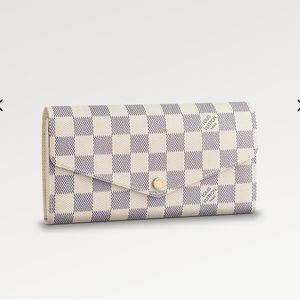Louis Vuitton Sarah Wallet ✨